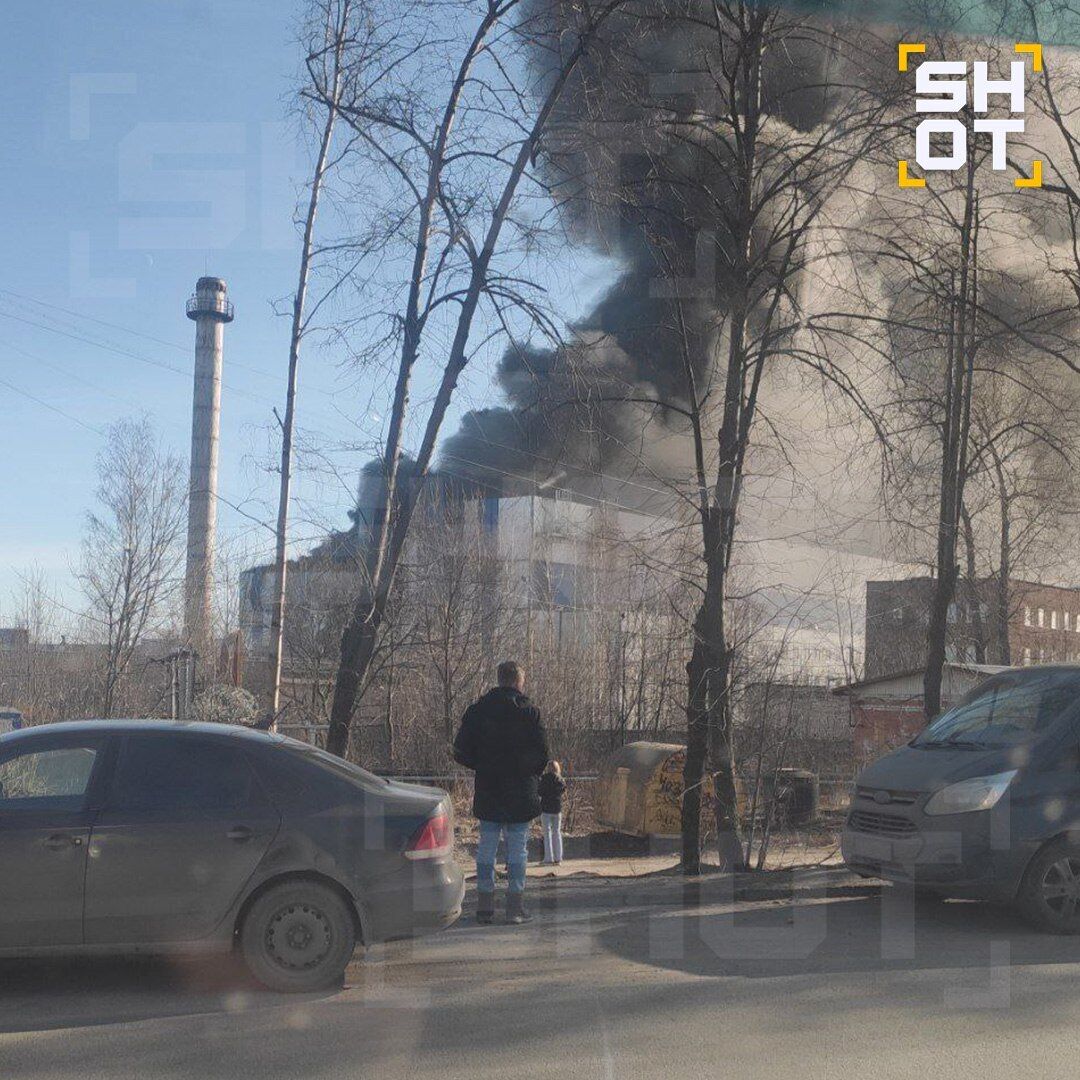 Онежский судостроительный завод в Петрозаводске, где вспыхнул пожар