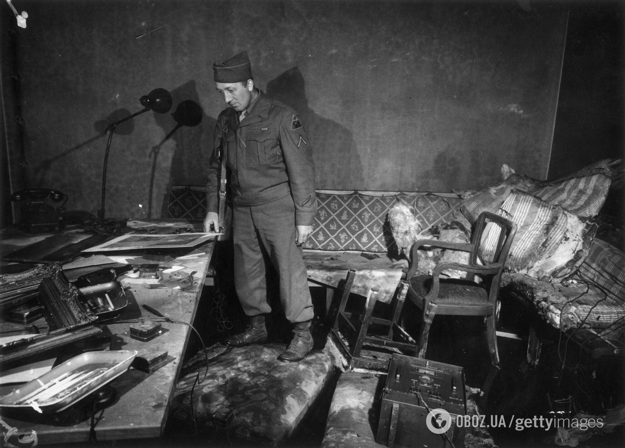 80-я годовщина смерти Гитлера: что увидел в бункере первый иностранный солдат, которого допустили "советы"