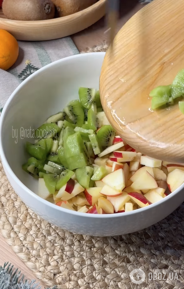 Фрукти для салату