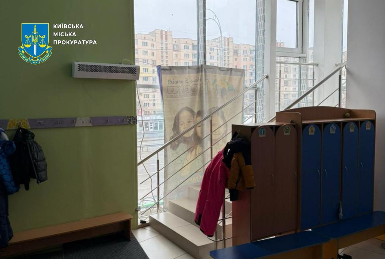 В частном детском саду Киева тяжело травмировался двухлетний ребенок: подозревают воспитательницу. Фото