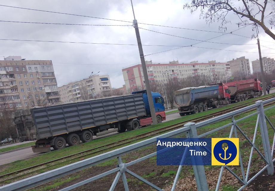 Окупанти крадуть зерно з ТОТ