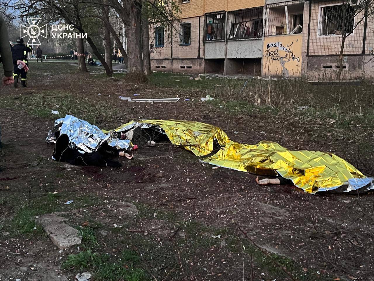 Росія вдарила "Іскандером" по Кривому Рогу, 18 людей загинули, серед них 9 дітей: усі подробиці