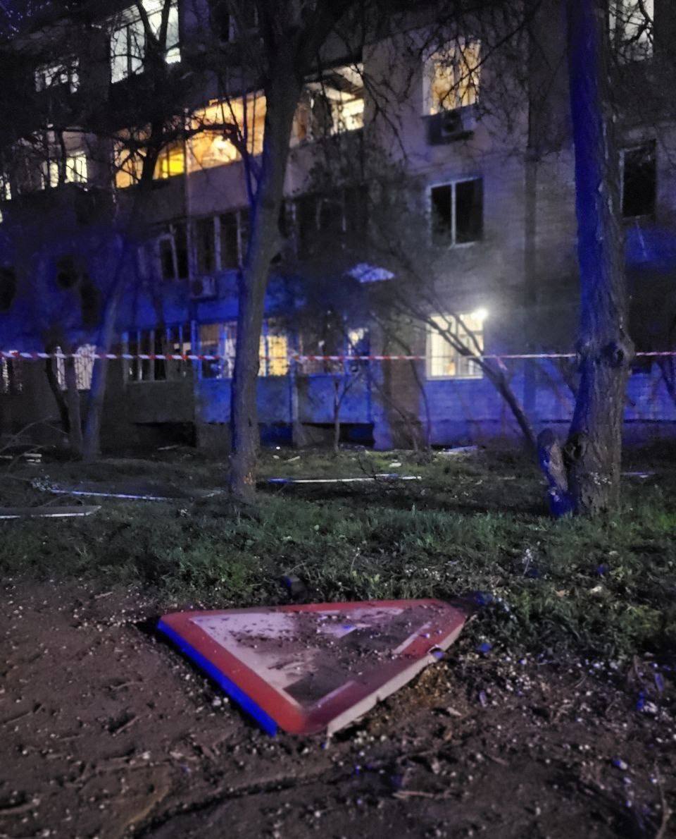 Росія вдарила "Іскандером" по Кривому Рогу, 18 людей загинули, серед них 9 дітей: усі подробиці