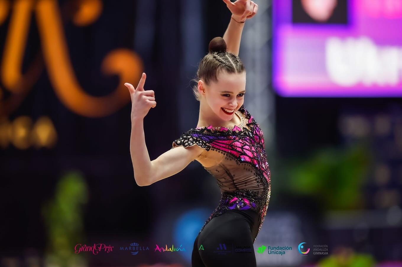 Камера зняла, що зробила Дерюгіна після виступу Онофрійчук на Кубку світу в Болгарії. Відео