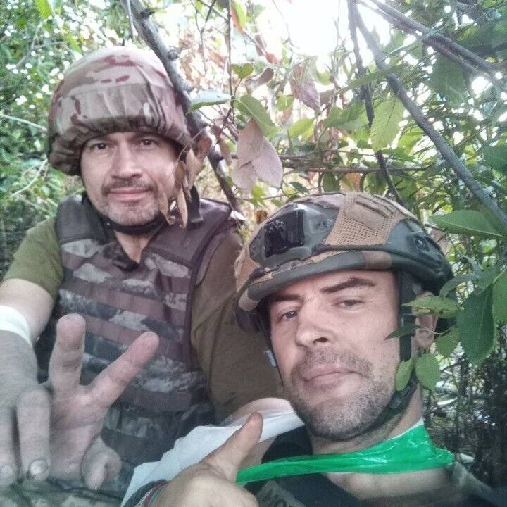 Украинский комментатор, который служит в ВСУ, рассказал, что ответил комбат на просьбу отпустить его на матч "Шахтера" в Лиге чемпионов