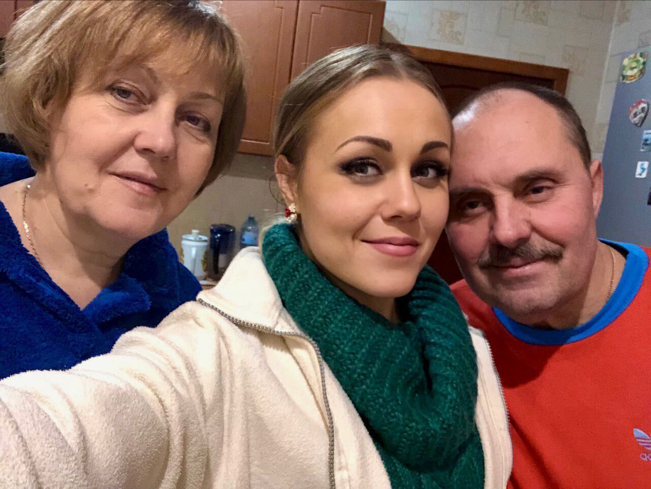 "Там до сих пор жив украинский язык". Певица Алена Тополя рассказала о жизни родственников в оккупации