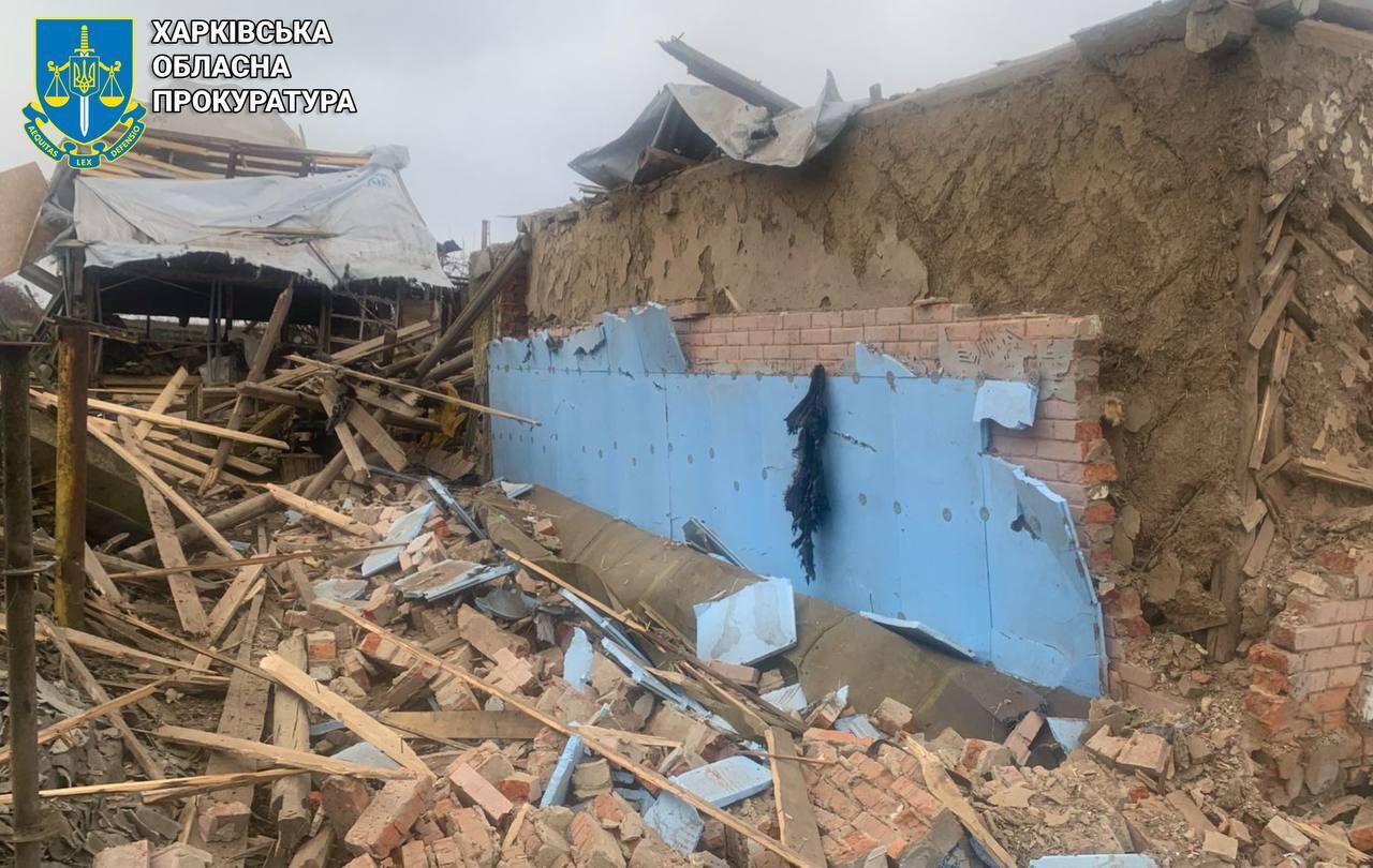 Окупанти вдарили КАБами по Харківщині та Дніпропетровщині: є жертва і постраждалі. Фото