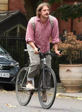 Большой друг Украины: как выглядят дети Бориса Джонсона и чем занимаются. Фото