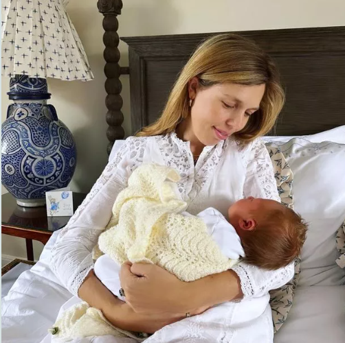 Большой друг Украины: как выглядят дети Бориса Джонсона и чем занимаются. Фото