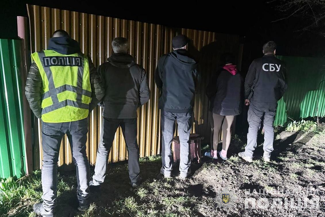 Вимагала у дружини загиблого воїна ЗСУ хабар за демобілізацію сина: правоохоронці затримали депутатку із Вінниччини. Фото