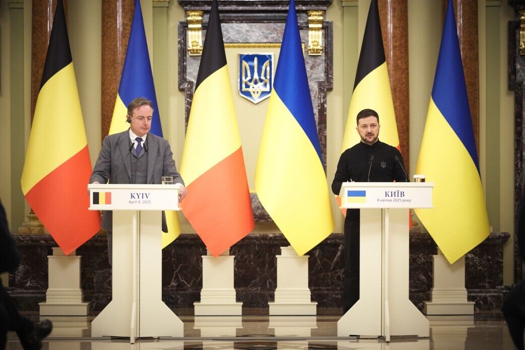 До Києва прибули з візитом прем’єр, глава МЗС і міністр оборони Бельгії. Фото і відео