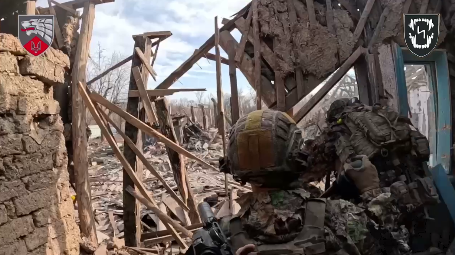 Знищили окупантів і вилучили засоби звʼязку:  воїни ССО провели "зачистку" на одному з найгарячіших напрямків. Відео 