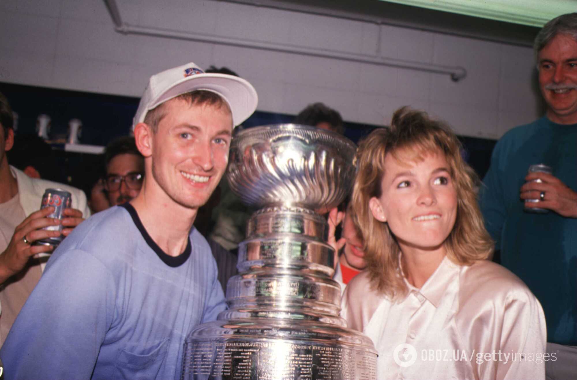 Стало известно, что сделала жена Гретцки после того, как Овечкин побил рекорд ее мужа