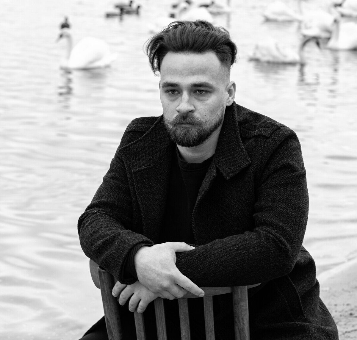 "Надо готовиться к новой войне". Актер-воин Даниил Мирешкин – о родном Донбассе, смене имени и единственном пути к победе