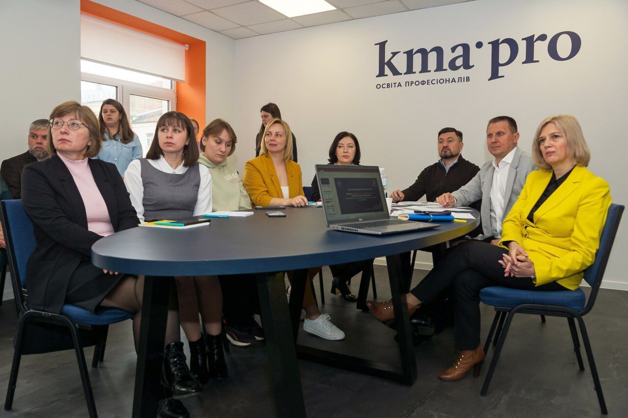 Агропромышленные кластеры, индустриальные парки и рекреационные зоны для реабилитации – украинские общины представили видение послевоенного восстановления