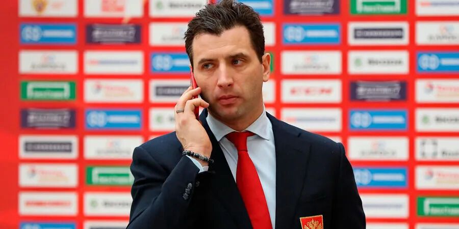 Главный тренер забаненой сборной РФ по хоккею придумал, что Россия сыграла лучше Канады, дав восторженное интервью