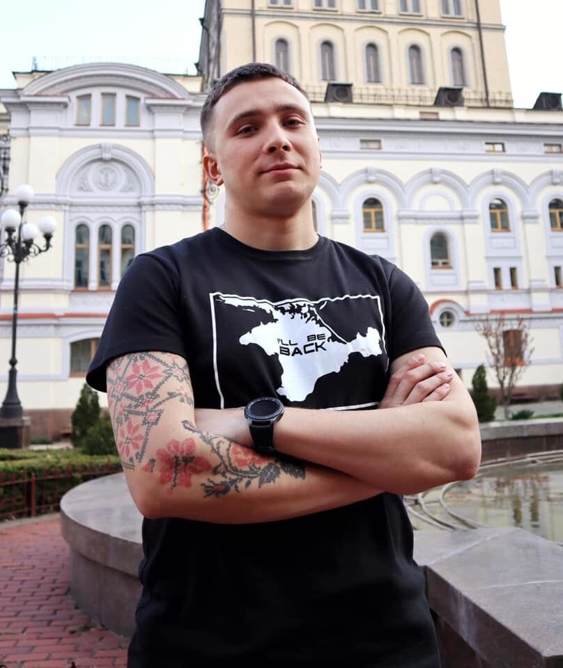 "Куля пройшла навиліт": на Стерненка скоїли замах, його прооперували, нападницю затримала СБУ. Фото