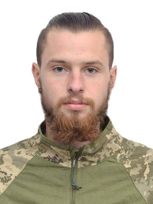 Герой вернулся на щите: на Киевщине попрощаются с военным Юрием Харченко. Фото