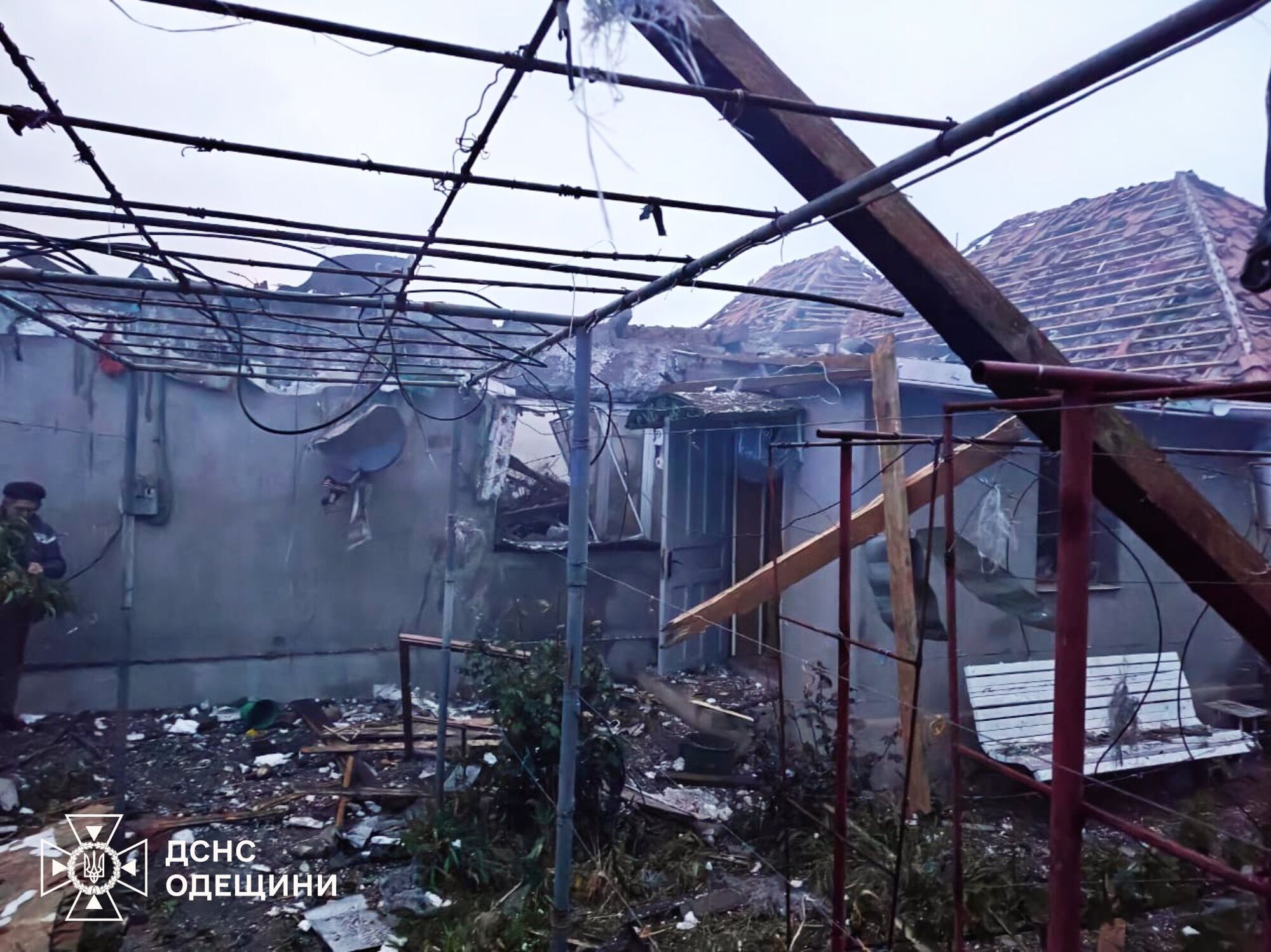 Оккупанты нанесли удар по Белгород-Днестровскому на Одесщине: повреждены жилые дома, есть потерпевший. Фото