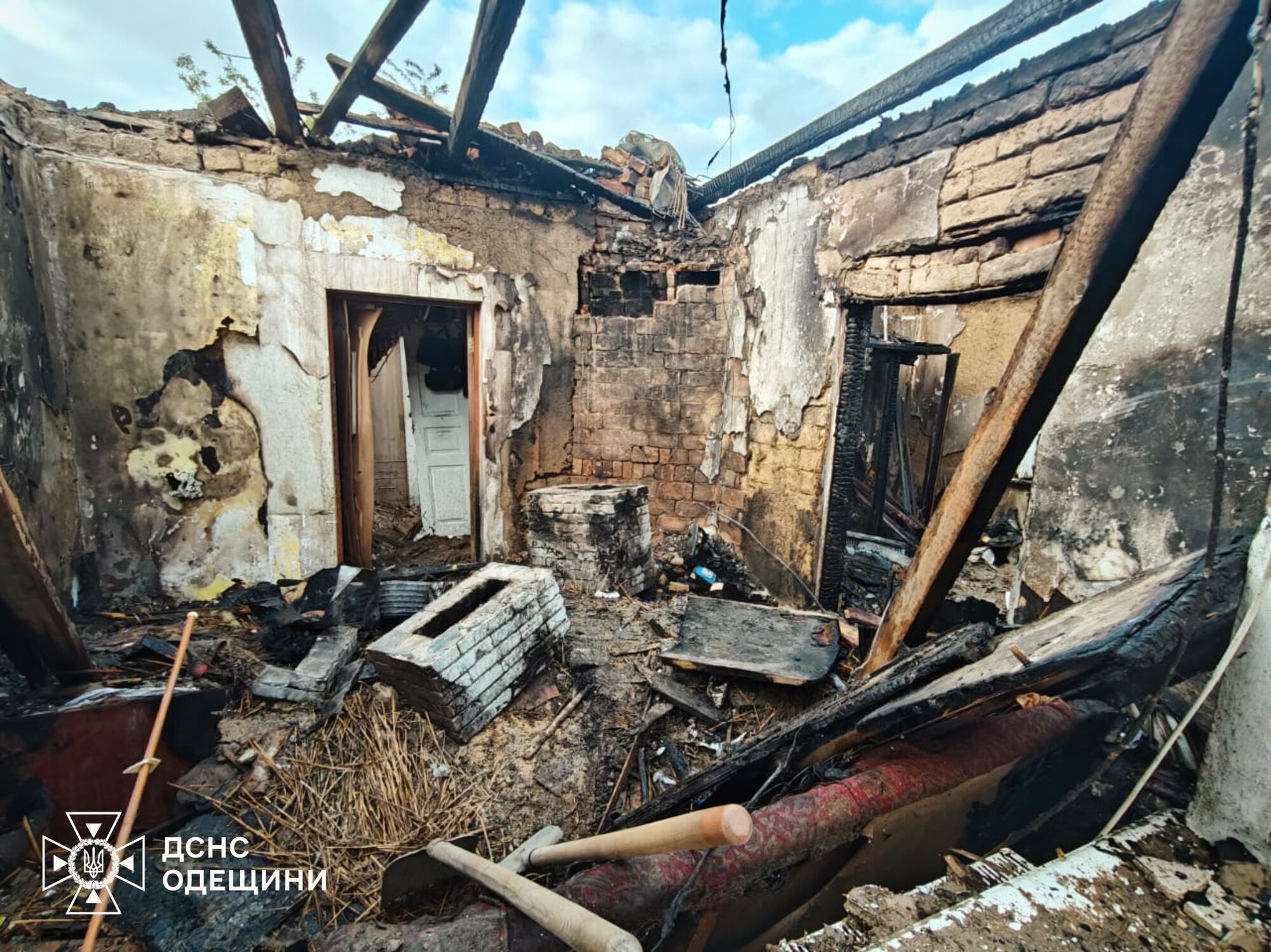 Оккупанты нанесли удар по Белгород-Днестровскому на Одесщине: повреждены жилые дома, есть потерпевший. Фото