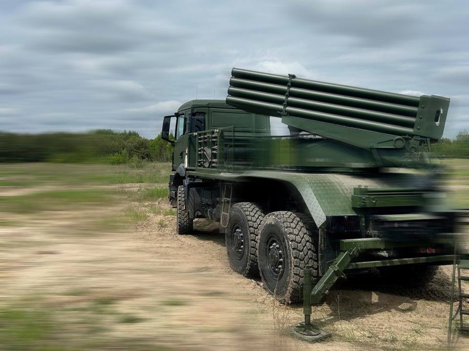 Цифровое управление огнем и новое шасси: в Нацгвардии показали модернизацию БМ-21 "Град". Фото