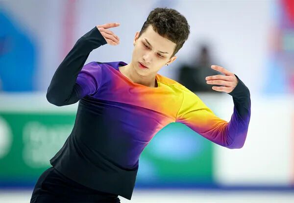 Чемпіон Росії з фігурного катання відмовився виступати за РФ і змінює громадянство