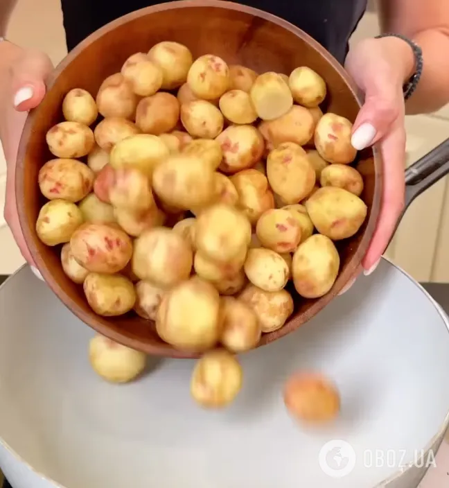 Молода картопля