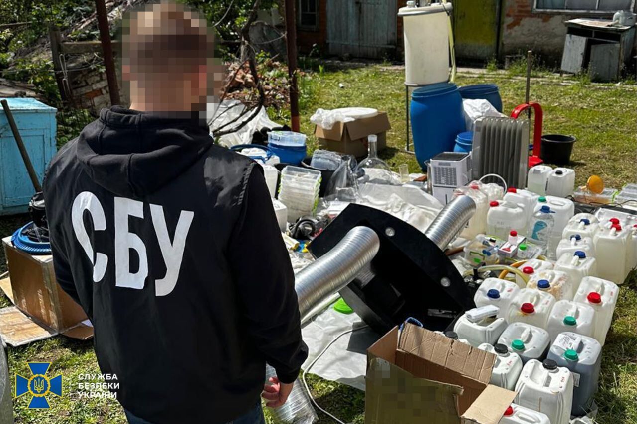 Обезвредили 7 группировок в разных регионах: стали известны подробности крупнейшей спецоперации по ликвидации наркобизнеса в Украине. Фото и видео