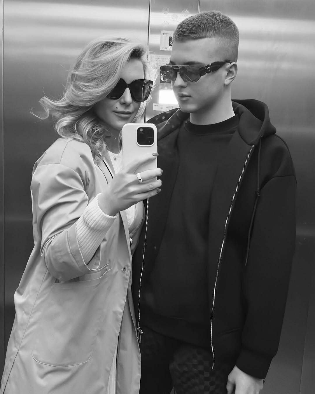 Син В'ячеслава Узелкова змінився до невпізнанності: Марина Боржемська здивувала виглядом Роберта в його 16-річчя
