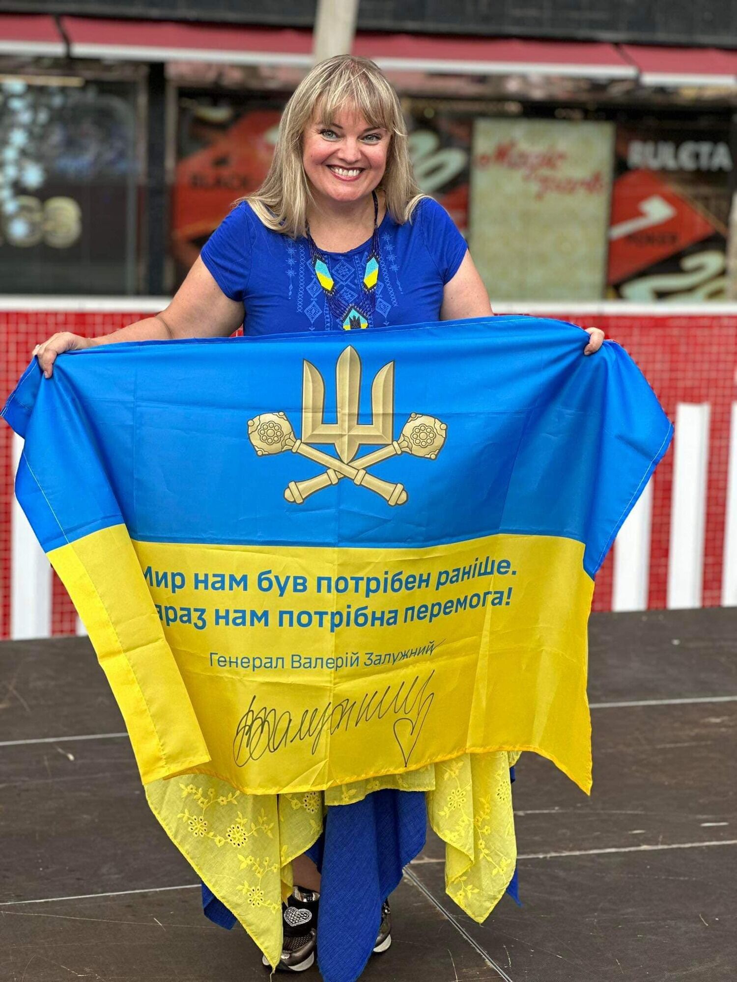 "Скажите, а мы точно нужны Украине?" Инесса Братущик – о возвращении из Канады, русском языке в Торонто и незащищенности за рубежом