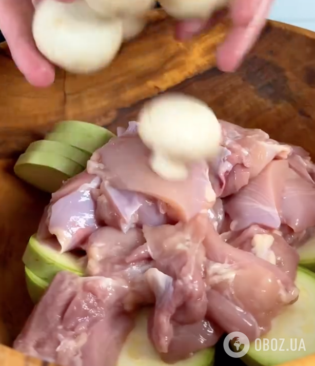 Куряче м'ясо з овочами