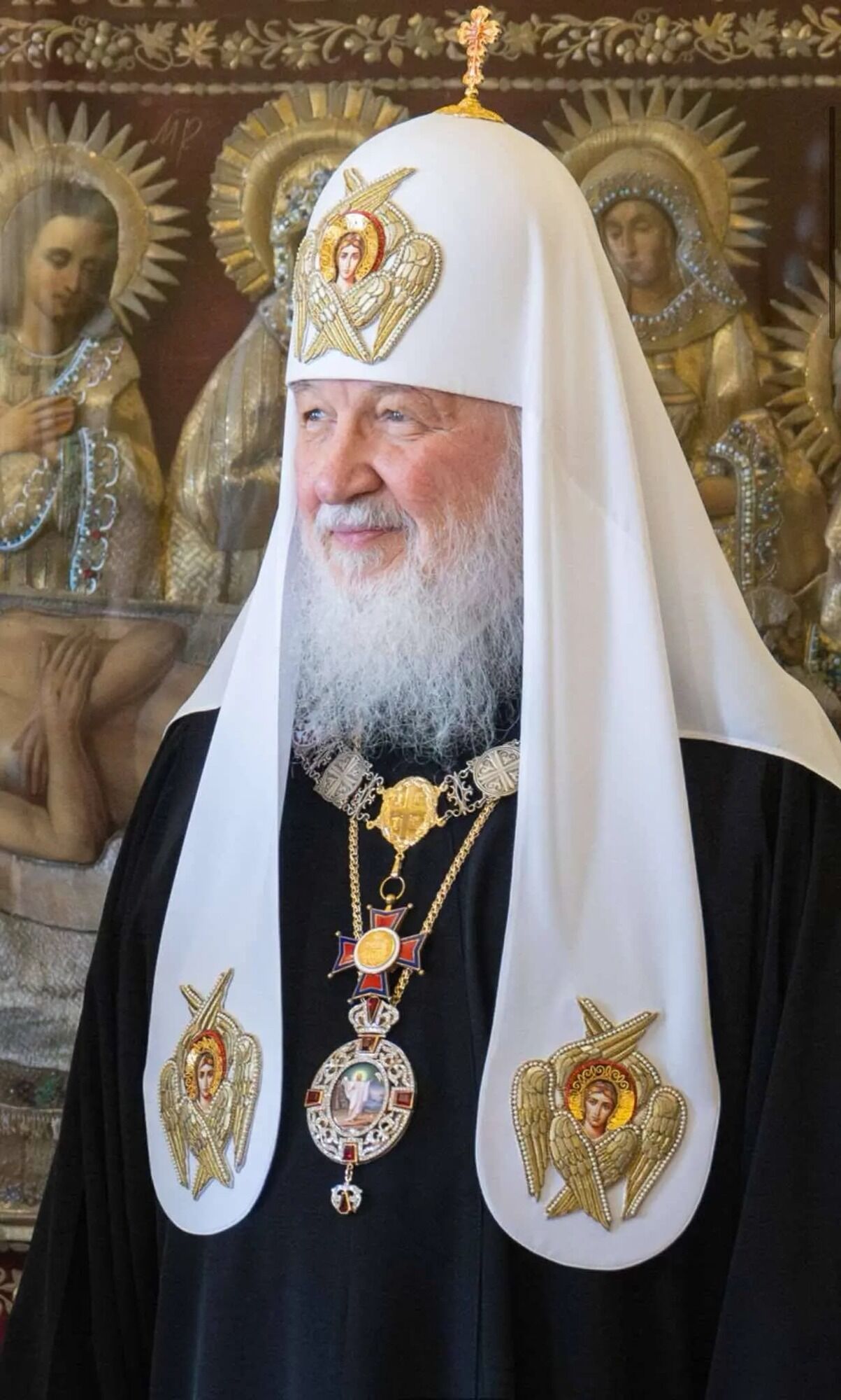 Патріарх Кирило зʼявився на публіці з панагією, вкраденою в українського митрополита. Фото