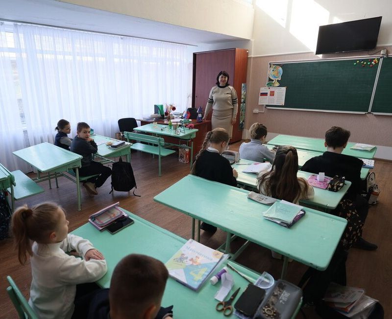 Російські загарбники пішли на нові хитрощі: що вони придумали для жителів окупованої частини України