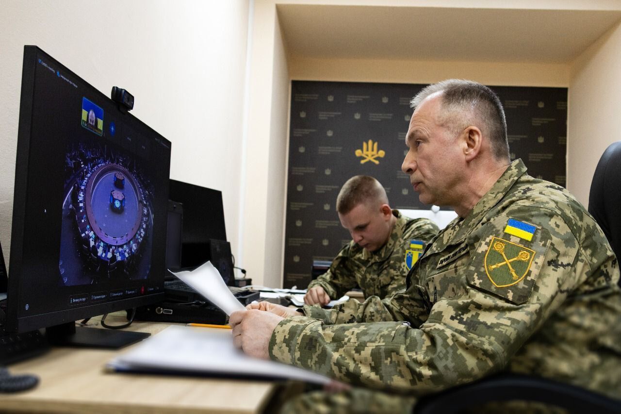 Лінія фронту складає близько 1100 км: Сирський розповів про оперативну обстановку на засіданні Ради Україна-НАТО. Фото