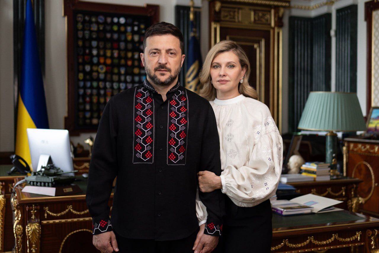 Зеленський у новій вишиванці, а Огнєвіч у розкішній сукні: українські знаменитості показали свої ефектні національні вбрання