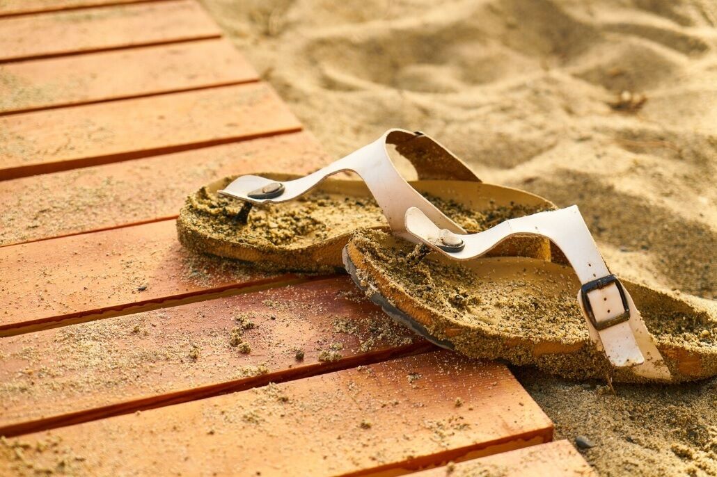 Забудьте о каблуках: самые горячие тренды в обуви на лето-2025