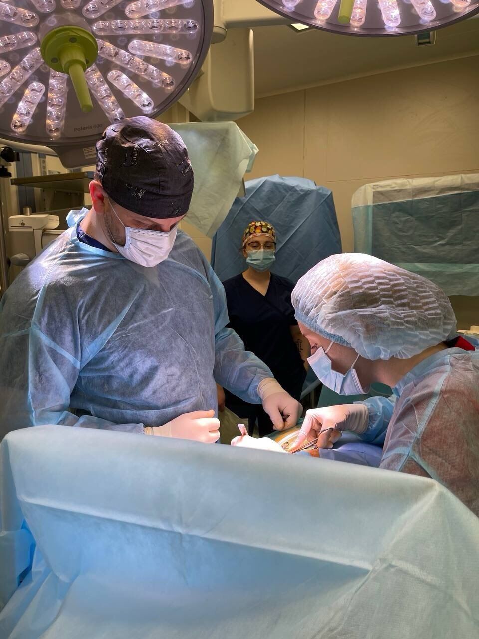 Клініка "Охматдит" отримала систему Thompson від Фонду Андрія Матюхи