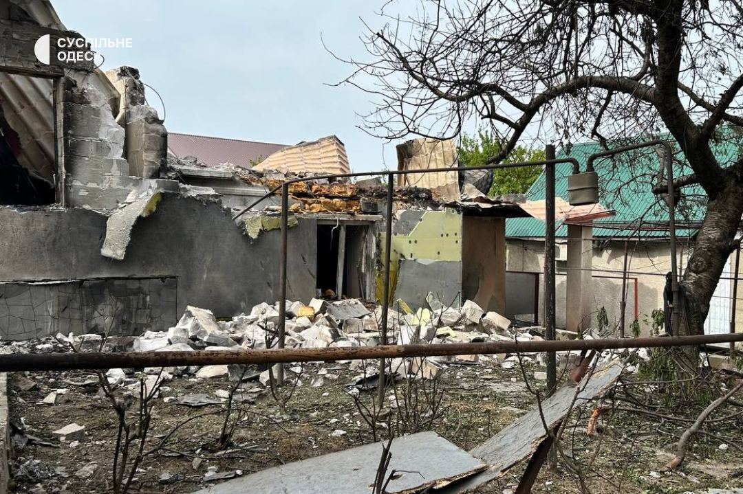 Ігор Біляков - Одеський зоопарк - наслідки прильоту по будинку директора КУ Одеський зоопарк