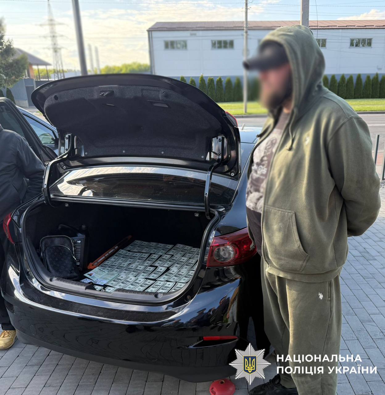Основателя благотворительной организации с Киевщины разоблачили на переправке уклонистов через границу. Подробности и фото