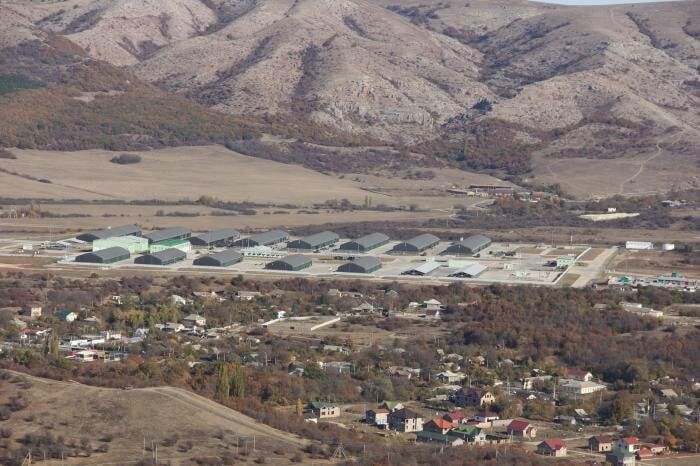 У СБУ підтвердили удар по складах БК біля Перевального в Криму: була потужна детонація. Фото й відео