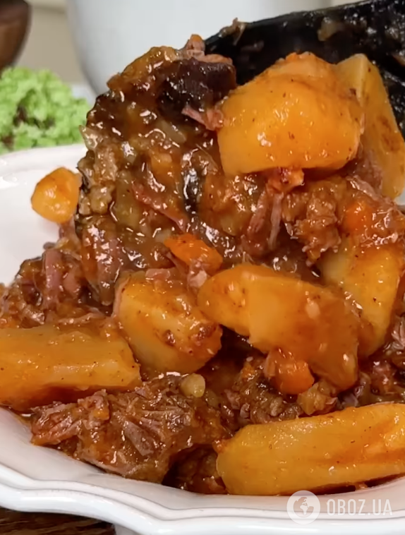 Готовое мясо с картофелем