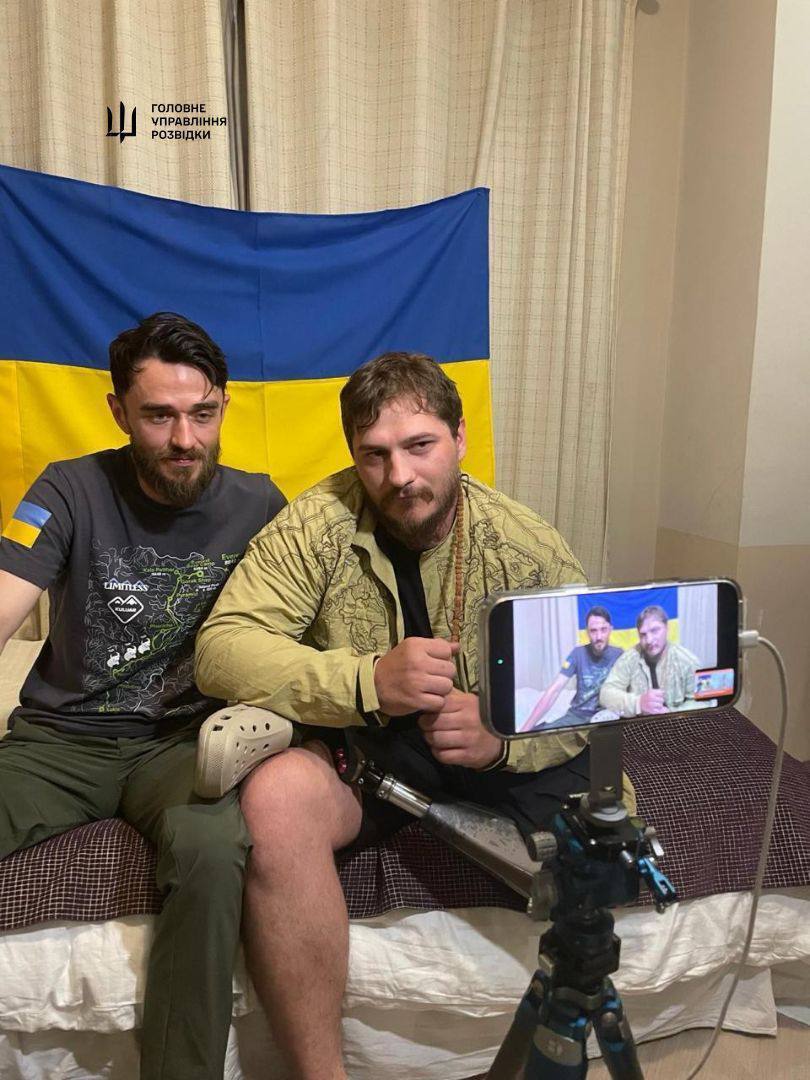 "Туда люди с двумя ногами не поднимаются": ветераны ГУР с ампутациями покорили Гималаи и поделились впечатлениями. Фото