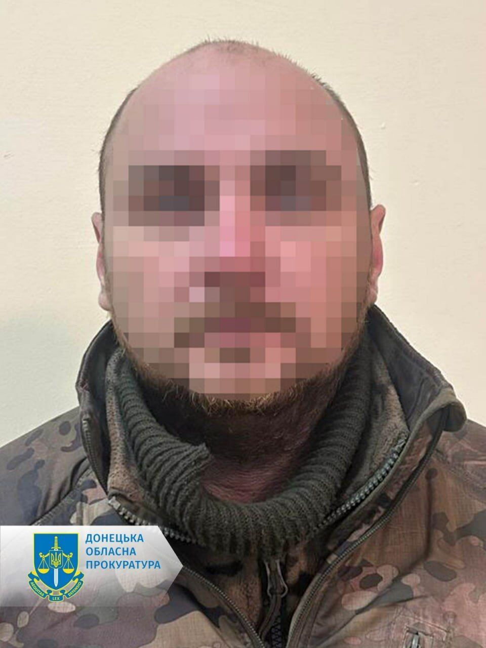 Взяли в плен как единственных уцелевших: в Украине бросили за решетку трех предателей с Донбасса, которые воевали на стороне России. Фото