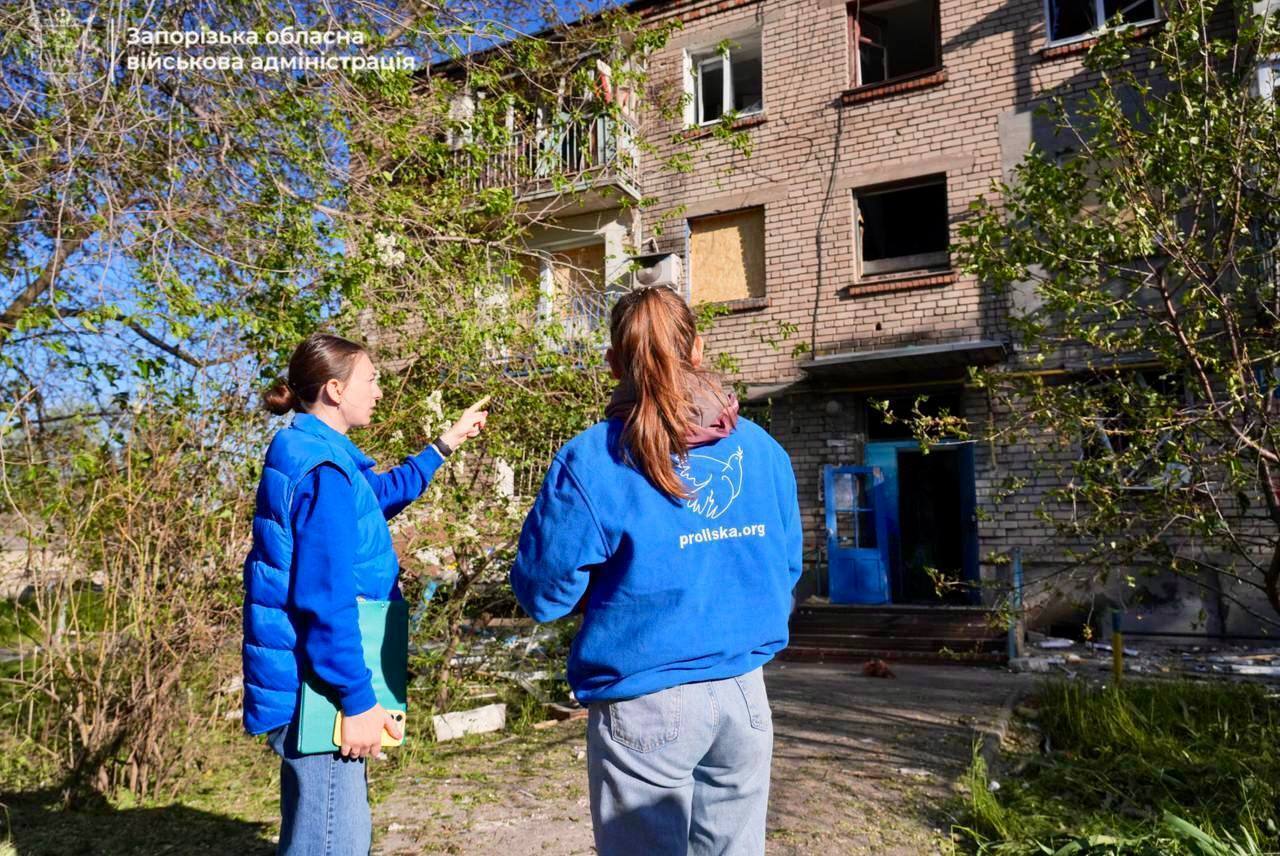 Росія завдала 11 ударів "Шахедами" по Запоріжжю: постраждав 31 мирний житель, серед них двоє дітей. Фото і відео