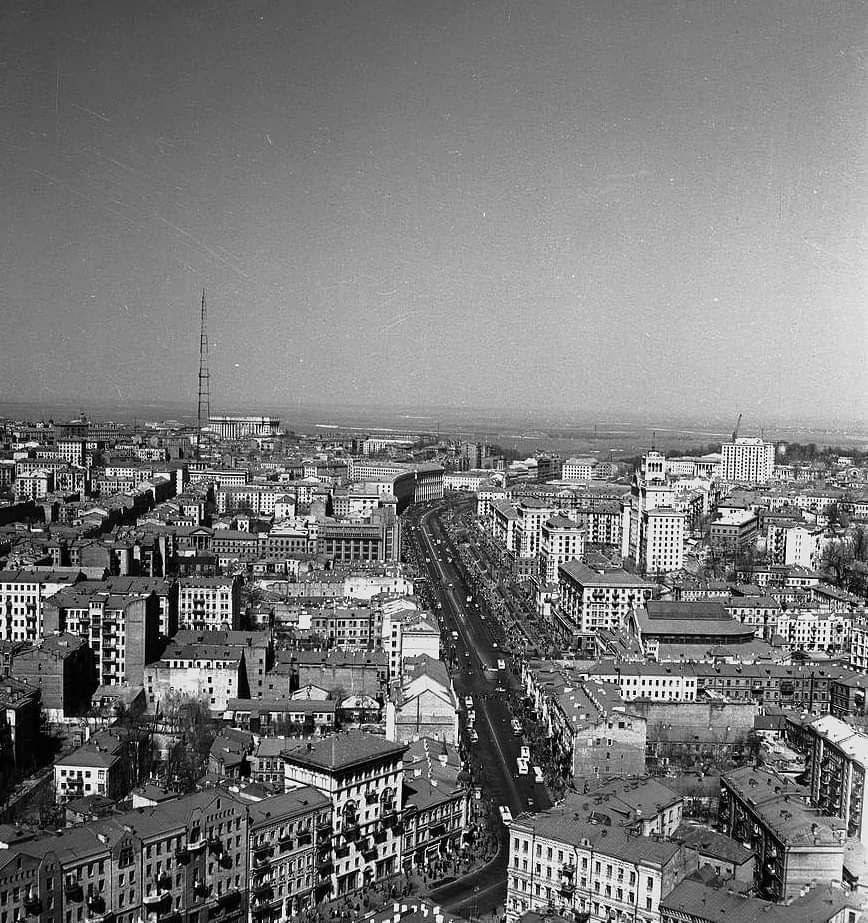 В сети показали, как увидела Киев в 1960-х годах выдающаяся украинская фотокорреспондентка. Старые снимки