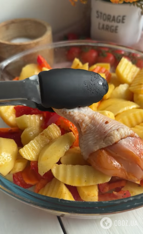 Как вкусно запечь голени с картофелем на ужин: блюдо, которое понравится всем