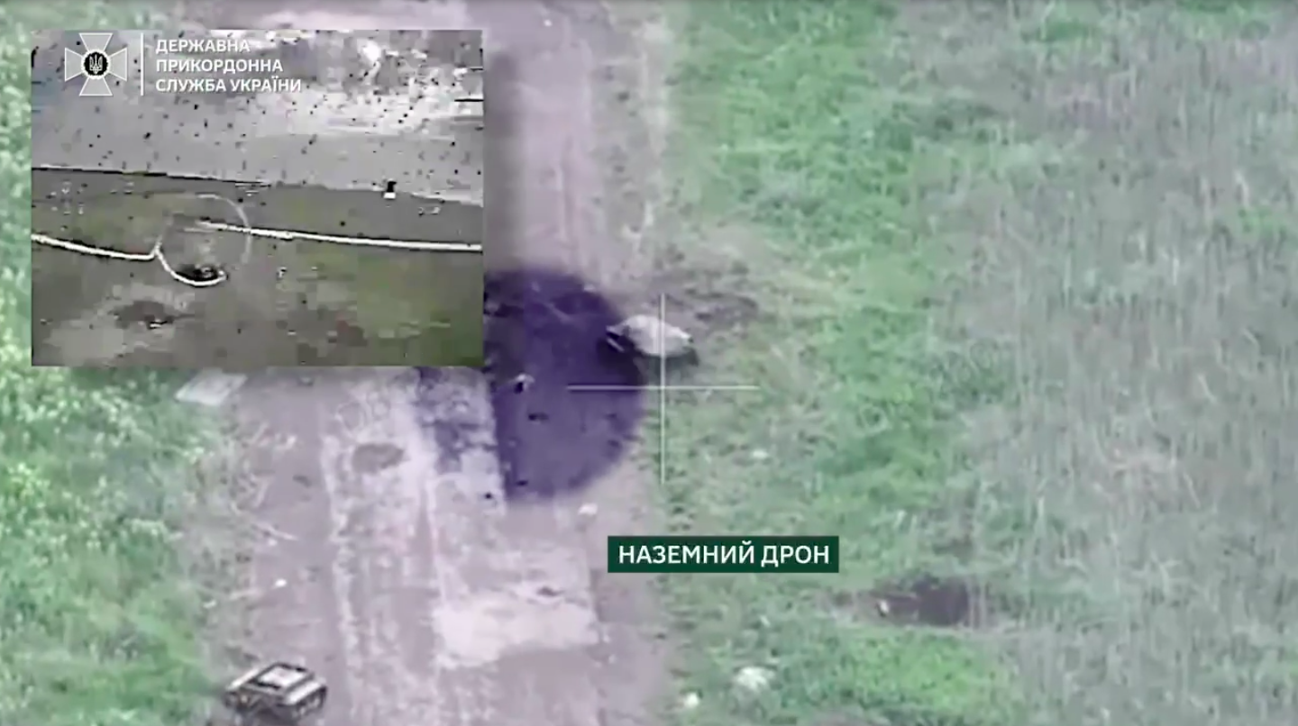 Мотоколонны и наземные дроны: пограничники рассказали о новой тактике оккупантов в Донецкой области. Видео