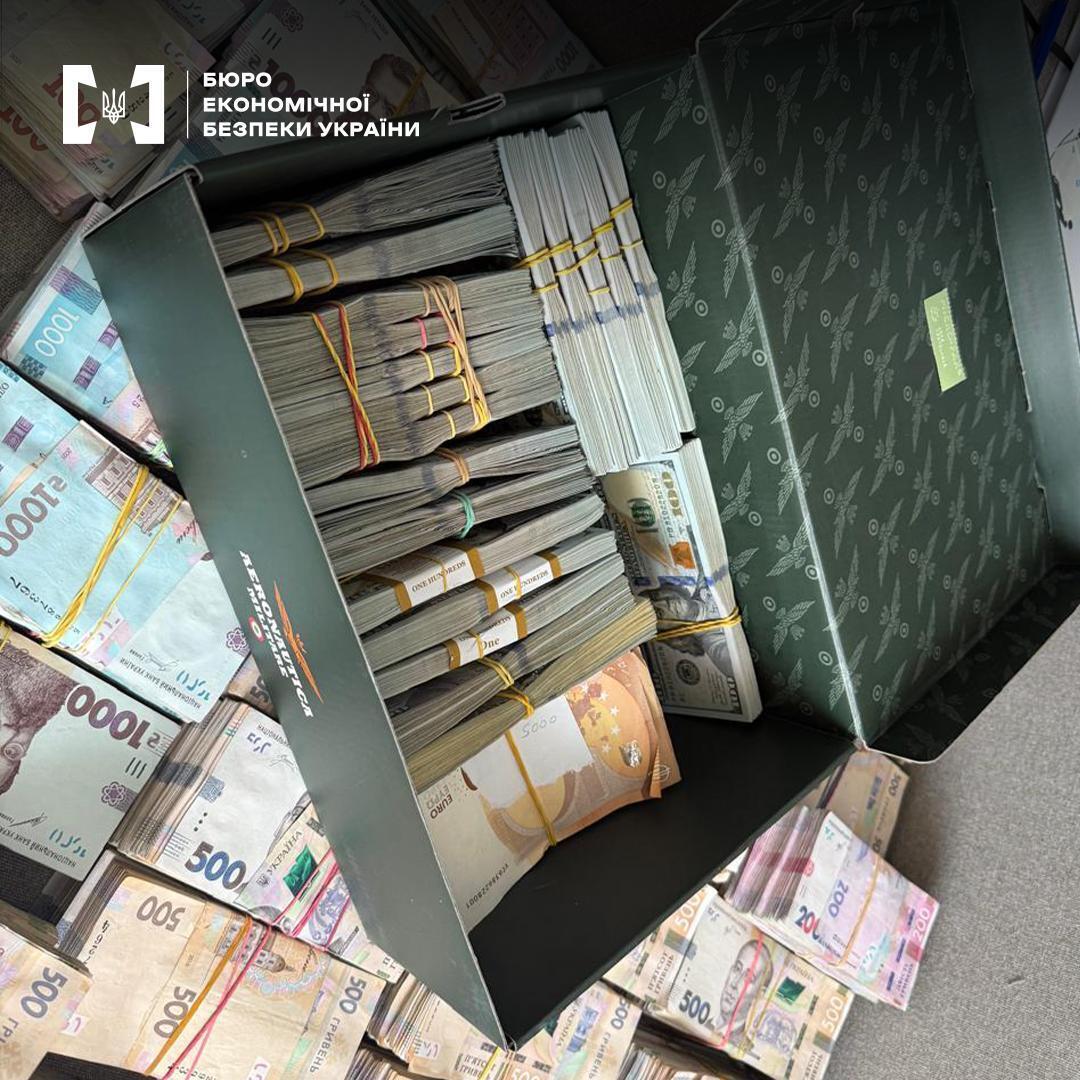 Как работала схема уклонения от налогов