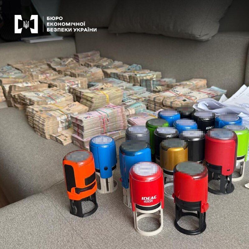 БЭБ разоблачило масштабный конвертационный центр