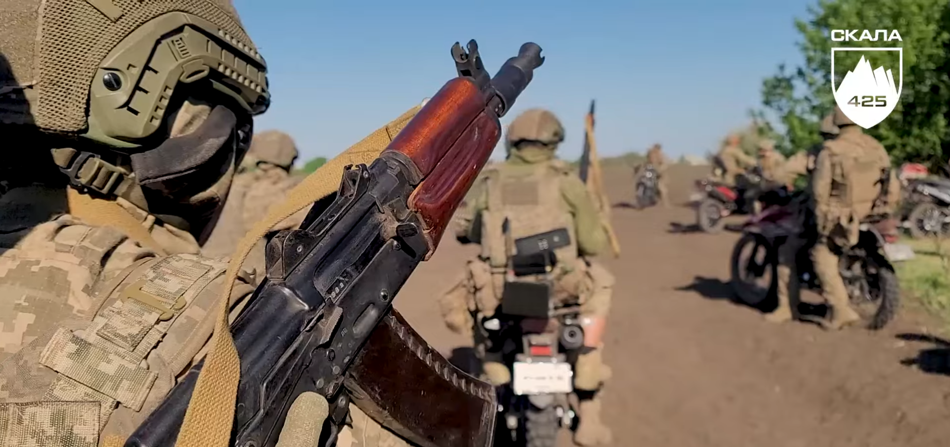 Швидкість стала зброєю: у ЗСУ створили першу штурмову мотоциклетну роту. Відео